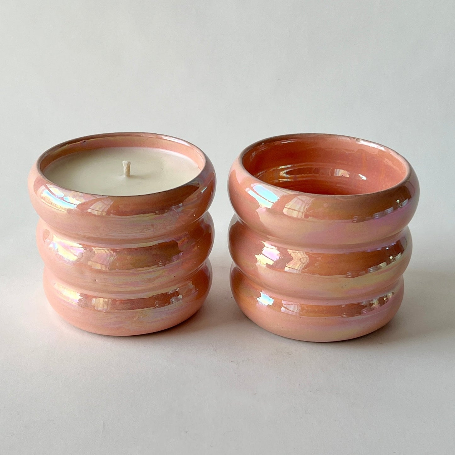 Bubbly Pottery Candle - Strawberry Pound Cake