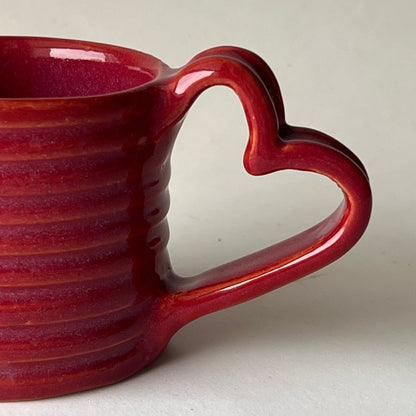 HEART TO HANDLE MUG